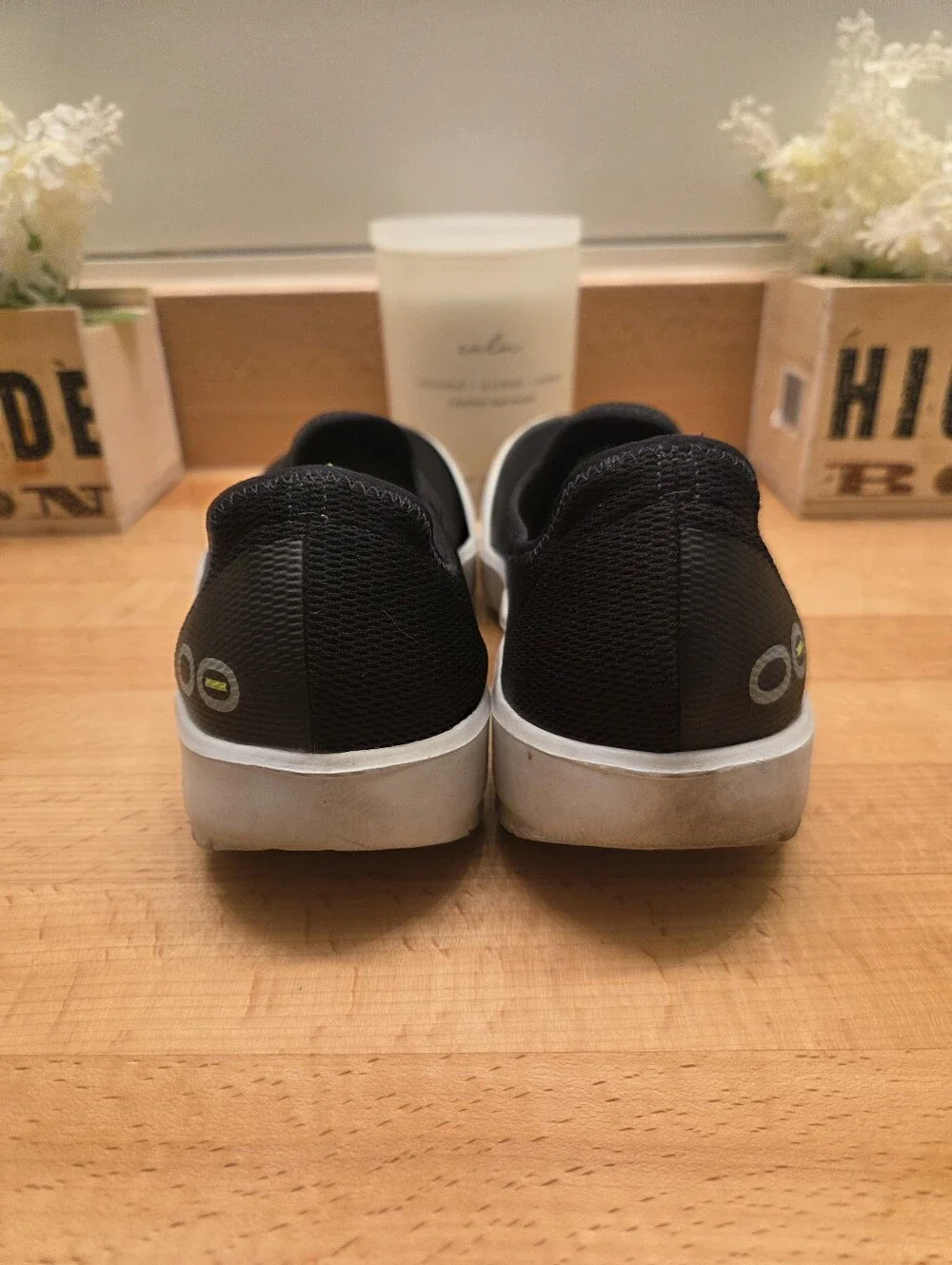 OOFOS OOmg Low Slip-on Recovery Shoes Black Mesh Women's Size 8